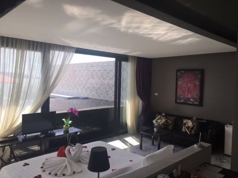 SEE SEA VILLA PHUKET