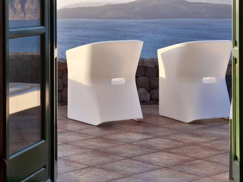 AVANT GARDE SUITES