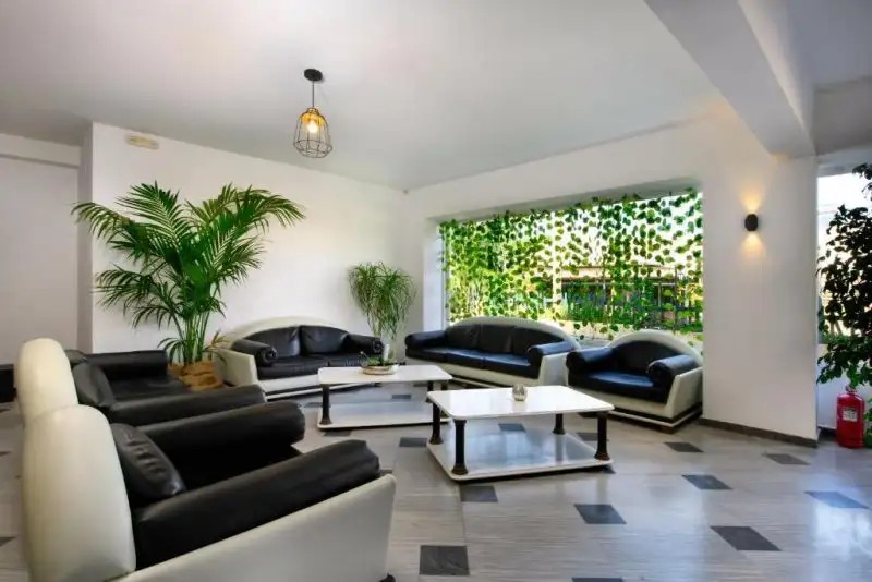 AQUARIUS BEACH ECO HOTEL