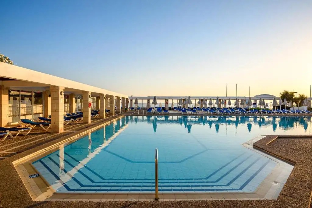 ANNABELLE BEACH RESORT