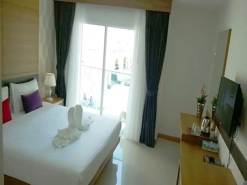 ALEXANDER HOTEL PATONG