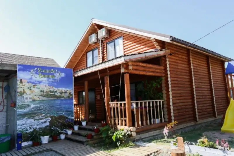 УСАДЬБА ВИННИК В ПЕРЕСЫПИ