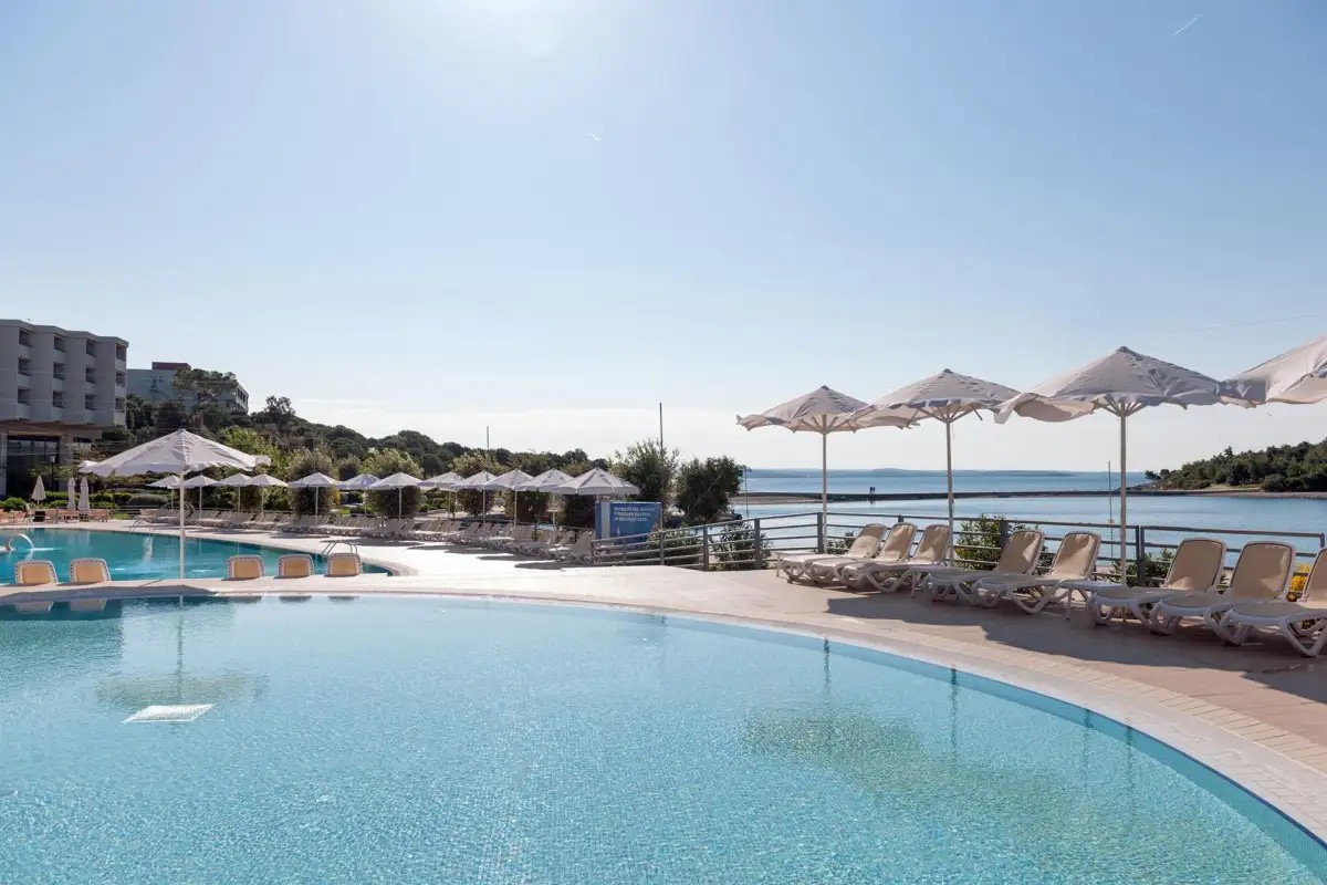 ROYAL ORCHID RESORT