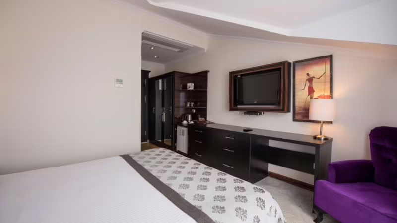 TIRYAKI BOUTIQUE HOTEL