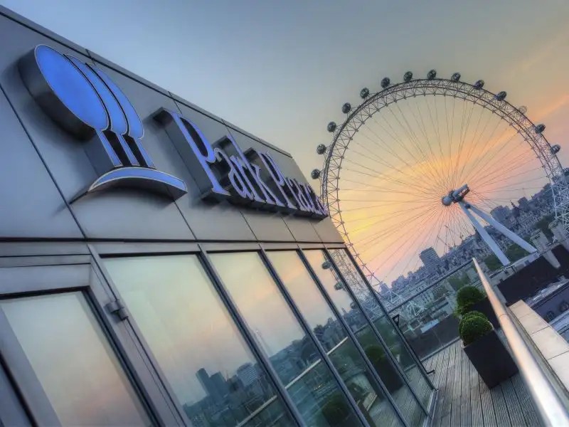 PARK PLAZA COUNTY HALL LONDON