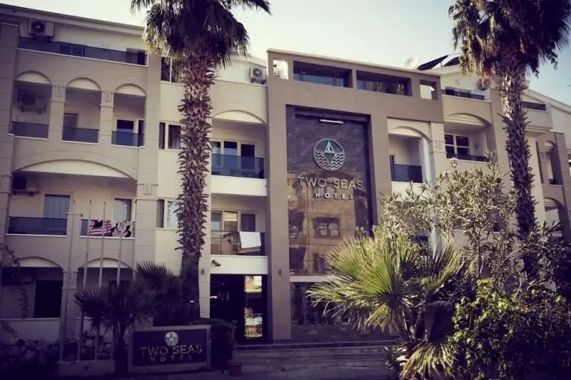 TWO SEAS HOTEL