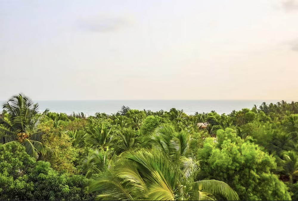 NAMAKA RESORT (EX. WHITE FEATHER)