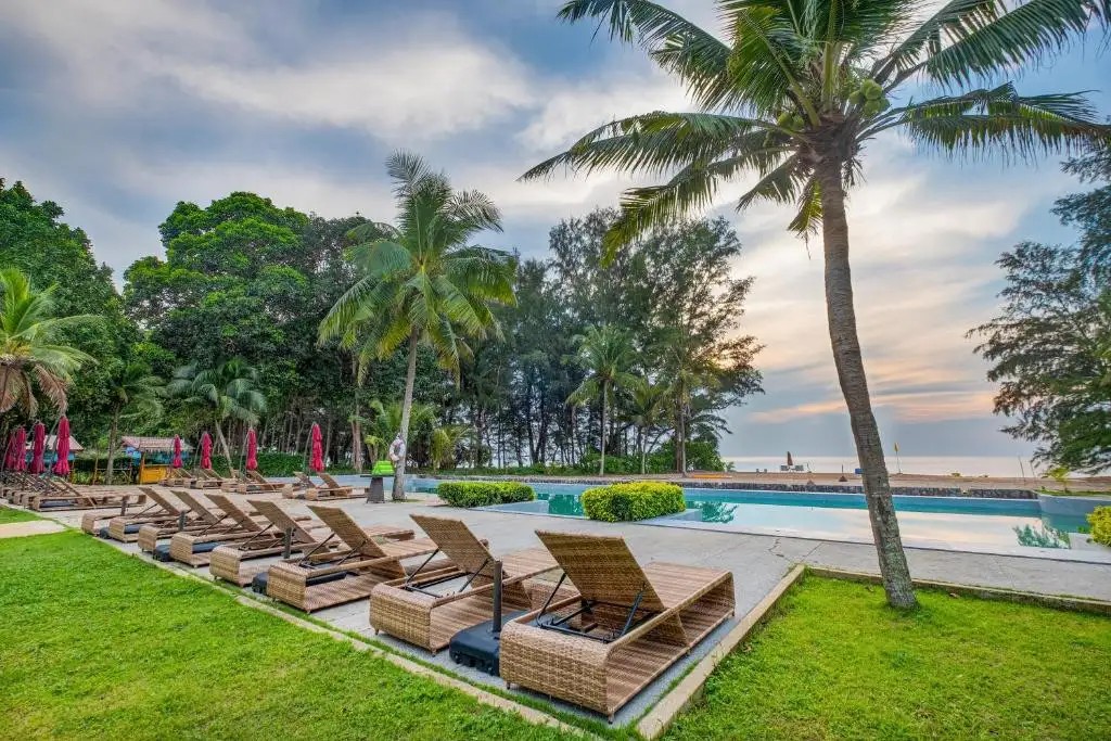 ESTELLA MAI KHAO BEACH RESORT (EX.D VAREE MAI KHAO BEACH RESORT)
