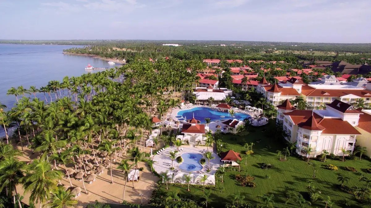 LUXURY BAHIA PRINCIPE BOUGANVILLE