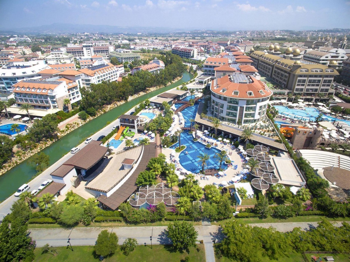 SUNIS EVREN BEACH RESORT & SPA