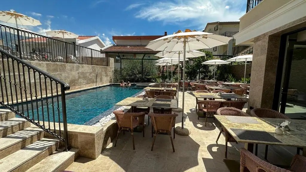 PIMA HOTEL BUDVA