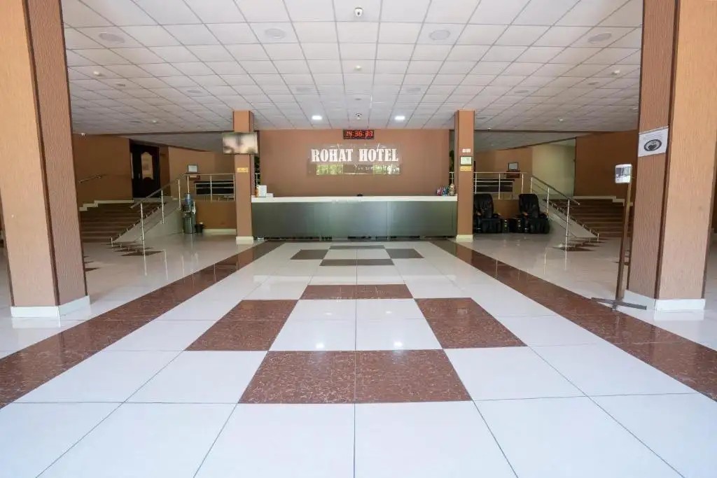 ROHAT HOTEL CHILONZOR