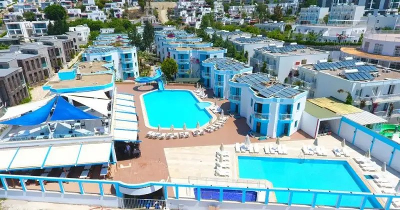 COSTA BLU
