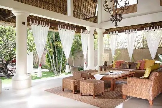 THE BLI BLI VILLAS & SPA