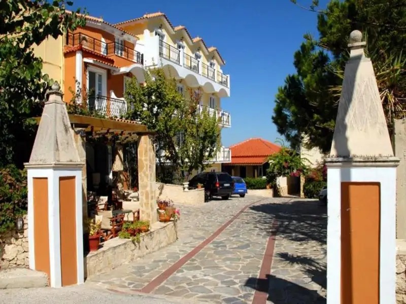 LOCANDA BEACH