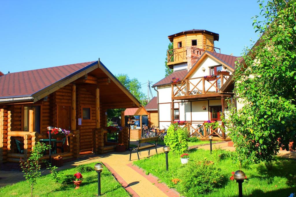ЭЛИЗА ЗАРКАУ