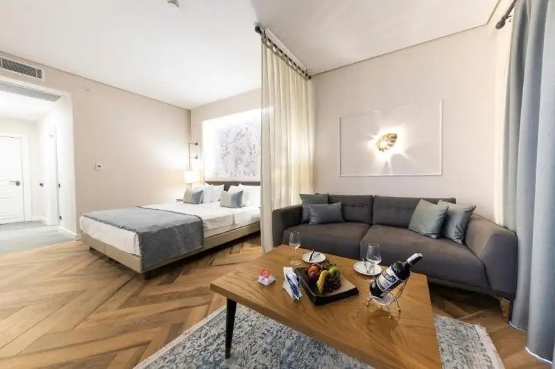 SOLIPORT HOTEL & SPA