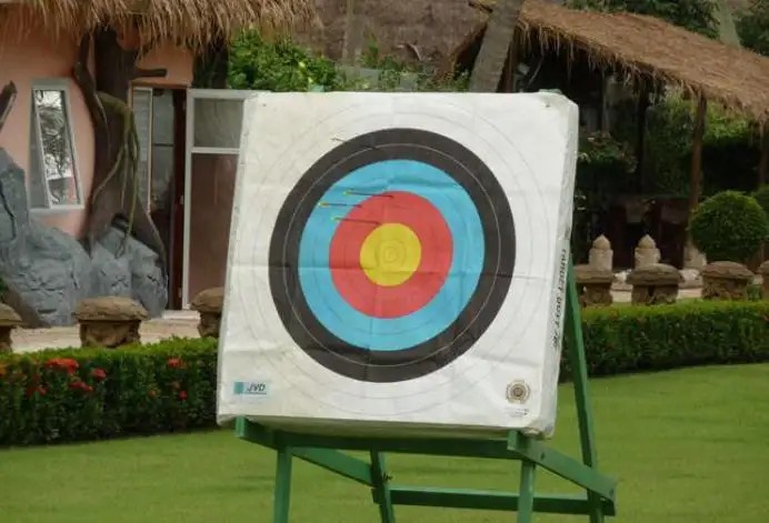 ROBIN HOOD RESORT
