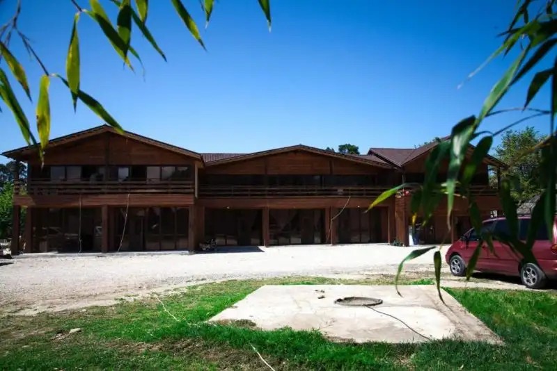 АКАЛАМ КАНТРИ КЛАБ