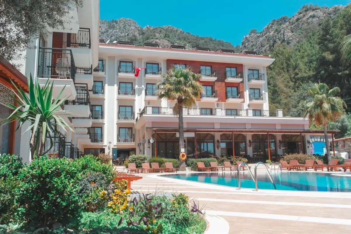 MERIL BEACH HOTEL TURUNC ADULTS ONLY 16+