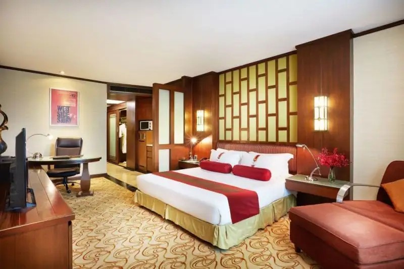 THE DAVIS BANGKOK