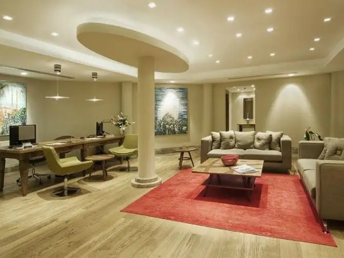 TOMTOM SUITES