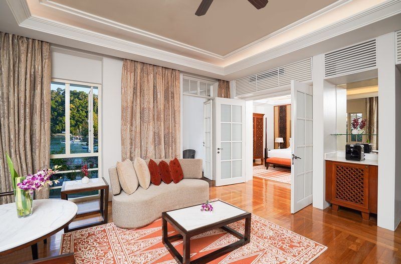2 bedroom suite merchant