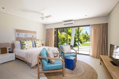 deluxe pool villa golf view 1 bedroom