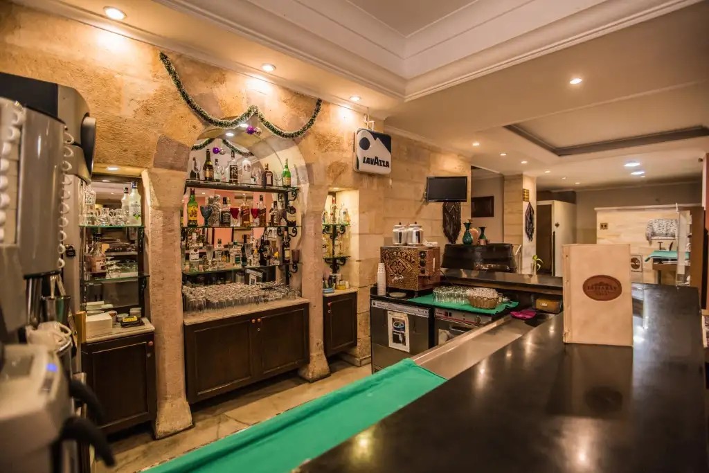 TASSARAY HOTEL