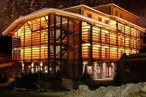 SMART HOTEL SASLONG