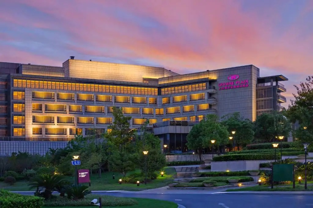 CROWNE PLAZA SHANGHAI ANTING GOLF