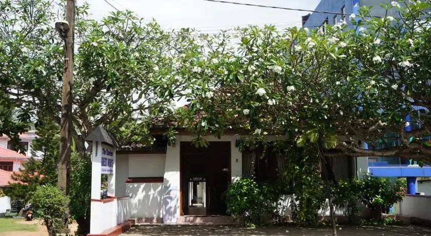 TANDEM GUEST HOUSE