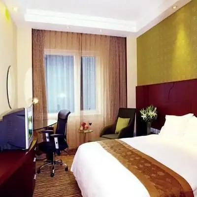 HOLIDAY INN DOWNTOWN BEIJING