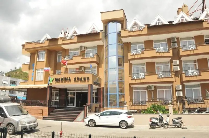 MARINA APART HOTEL