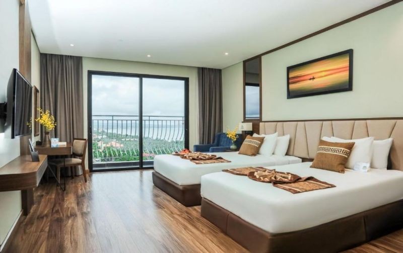 deluxe sea view with balcony