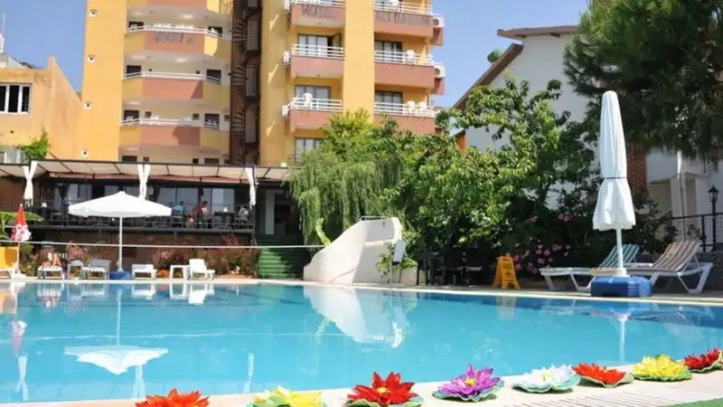 ALIBABAM HOTEL & APART