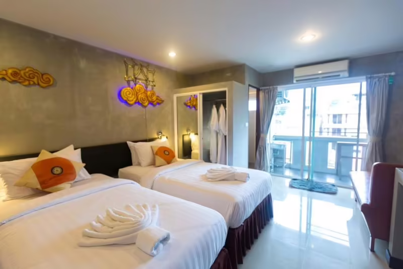 BAAN KAMALA GUESTHOUSE
