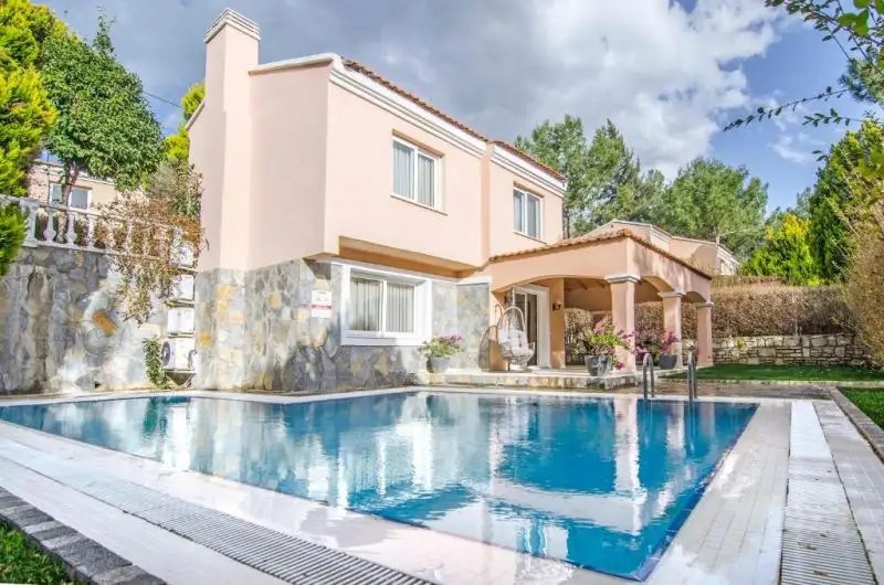 PENINSULA PINE CLUB BOUTIQUE HOTEL & SPA