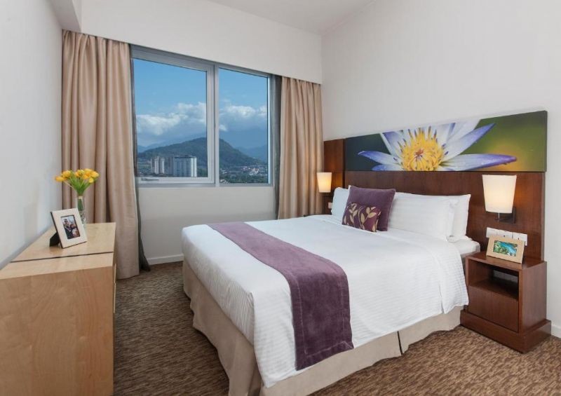 3 bedroom premier
