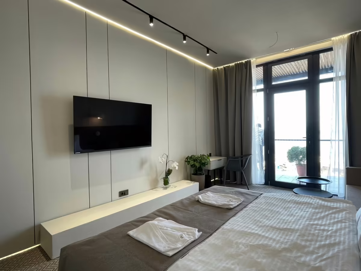 4ROOMS