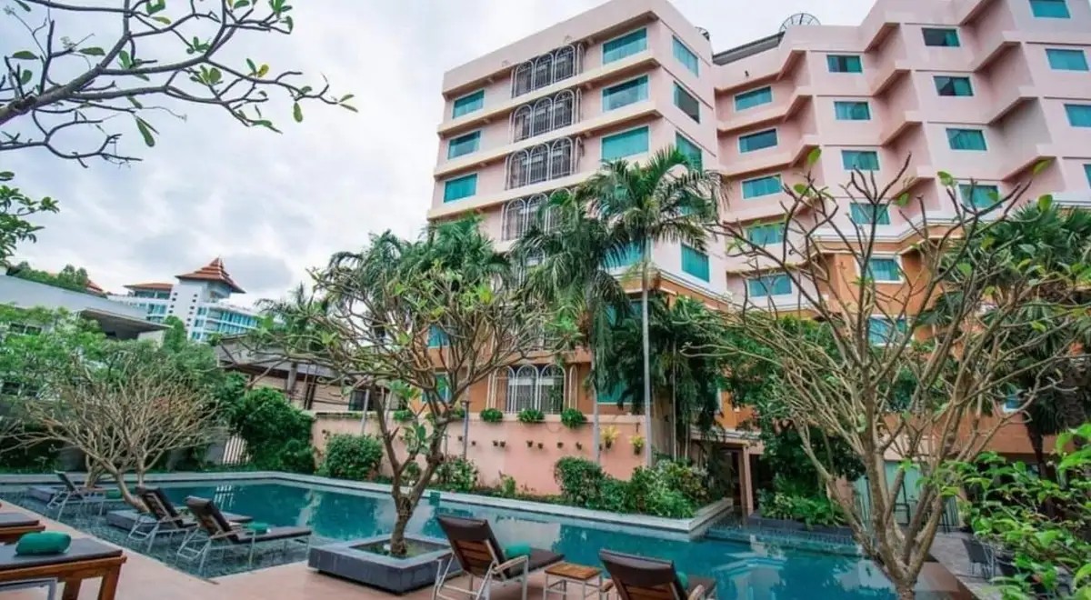 BHANWAR SINGH PALACE PATTAYA