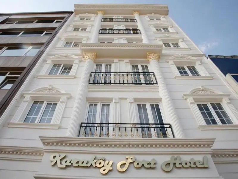 KARAKOY PORT HOTEL