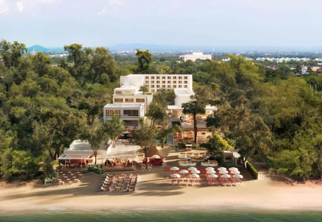 THE STANDARD PATTAYA NA JOMTIEN