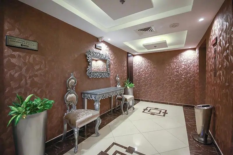 IVORY GRAND HOTEL APT