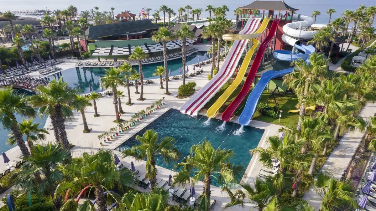 SIAM ELEGANCE HOTELS & SPA