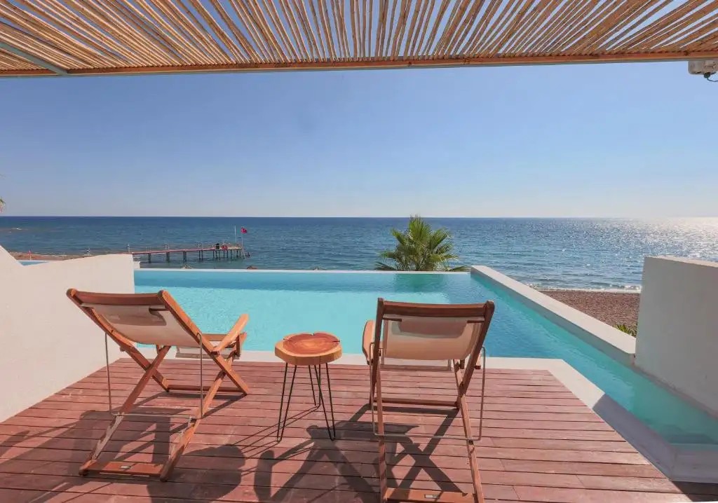 FLORA GARDEN BEACH ADULTS ONLY 16+