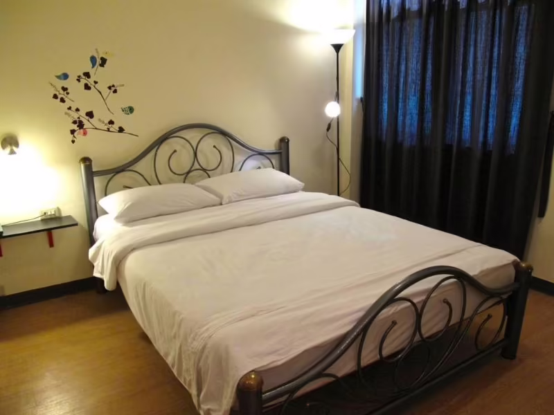 INTOWN RESIDENCE