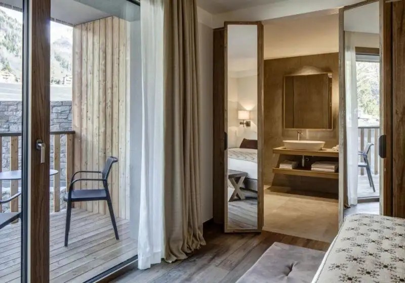 GRAND HOTEL COURMAYEUR MONT BLANC