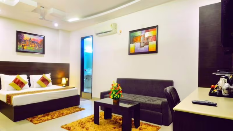SKY RICH INTERNATIONAL HOTEL