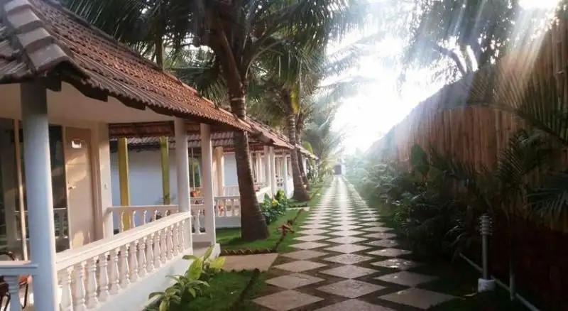 MORJIM HOLIDAY BEACH RESORT